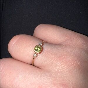 Gold birthstone ring